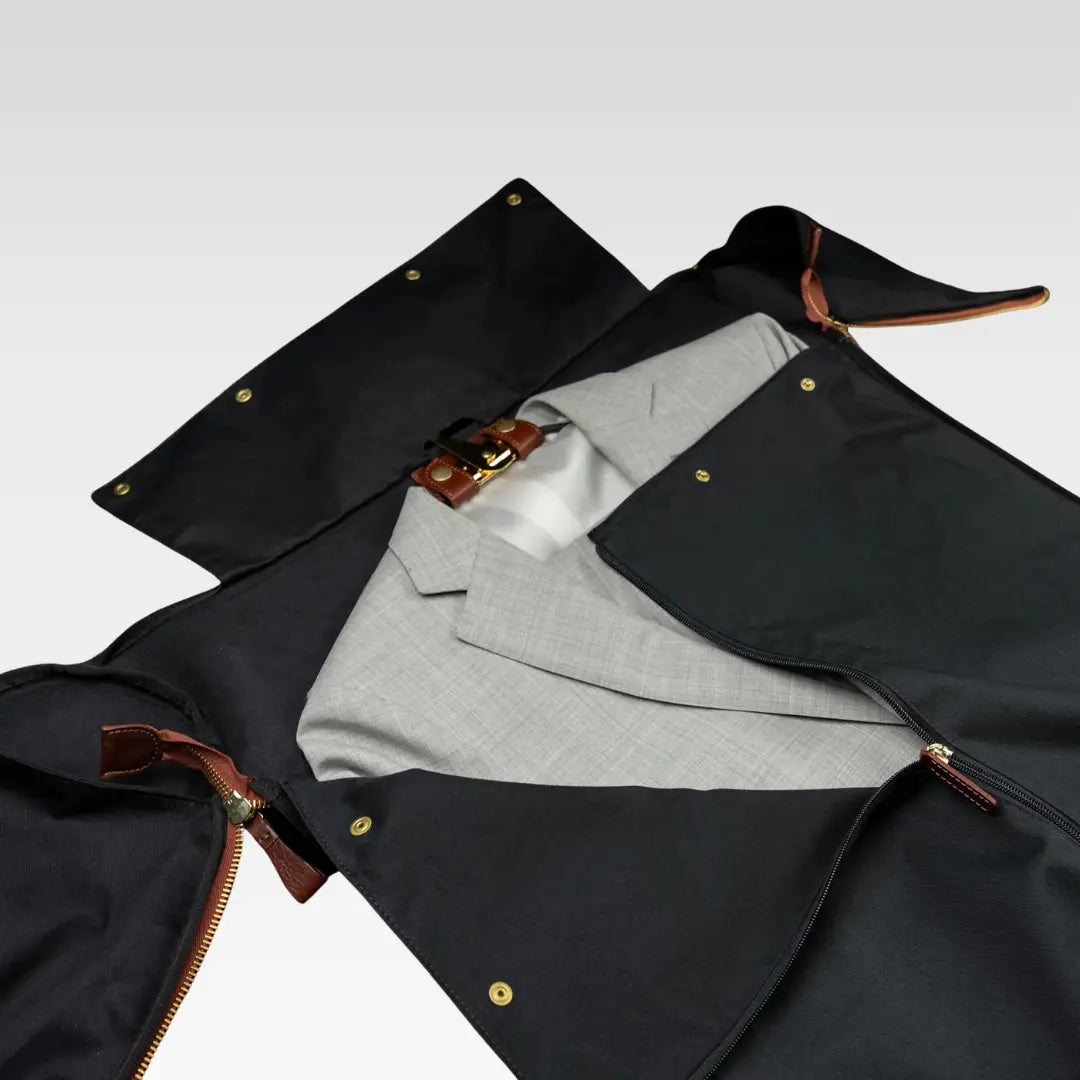 Grand Leather Garment Bag