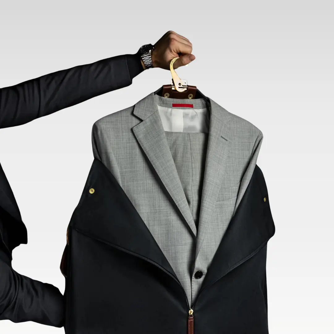 Grand Leather Garment Bag