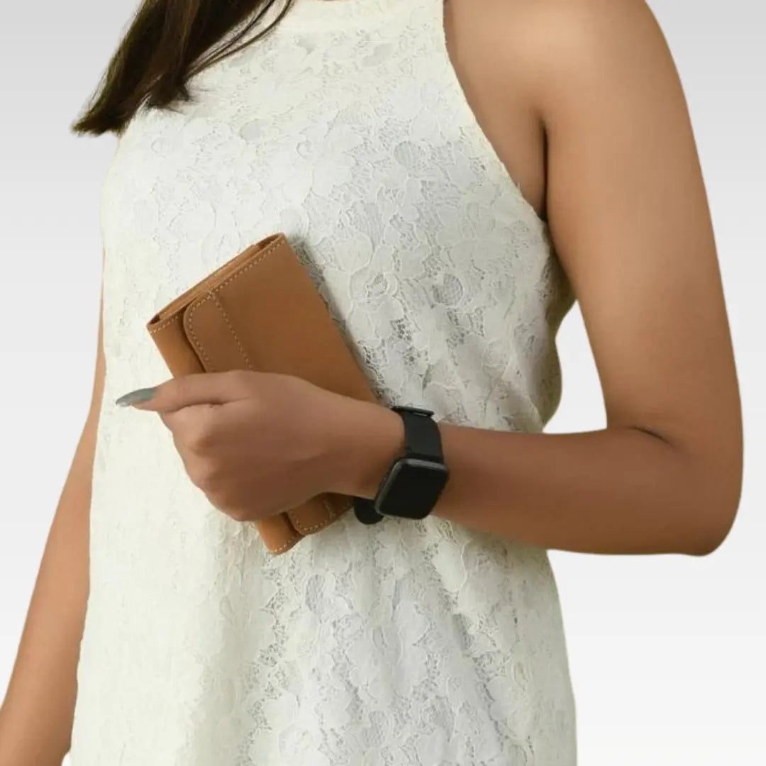 Josiah Women's Clutch