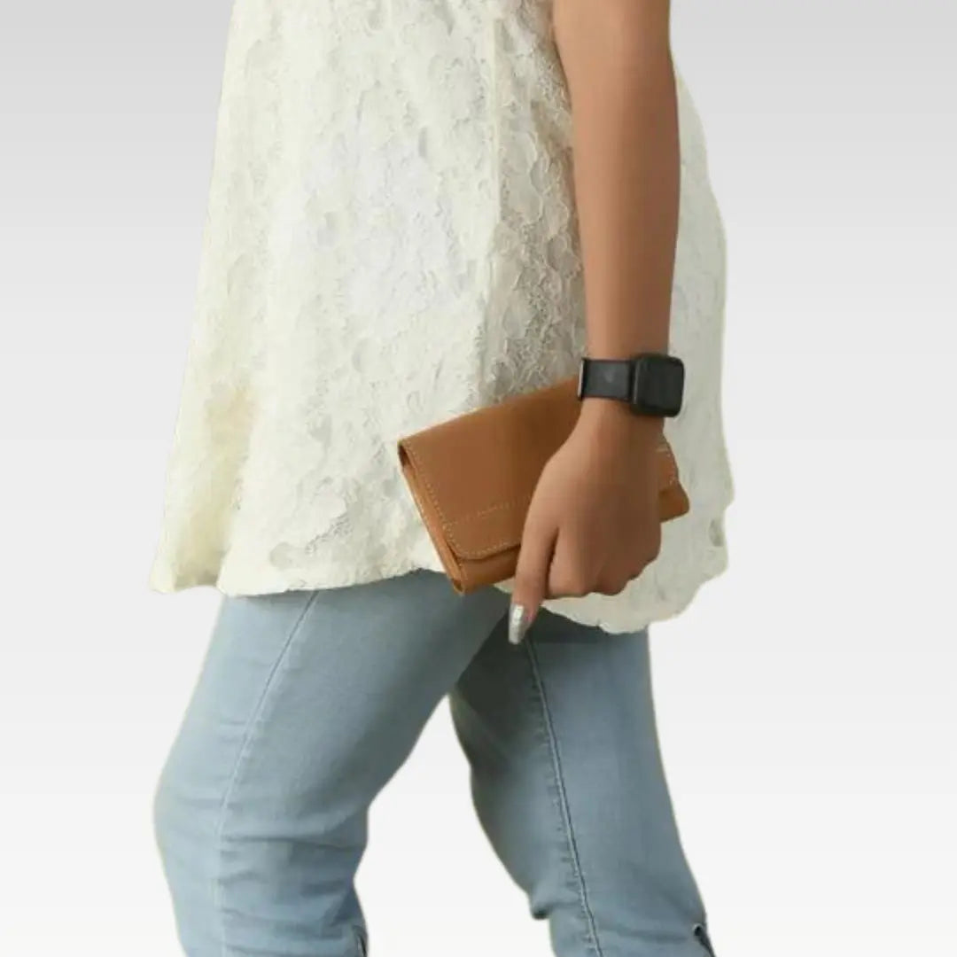 Josiah Women's Clutch