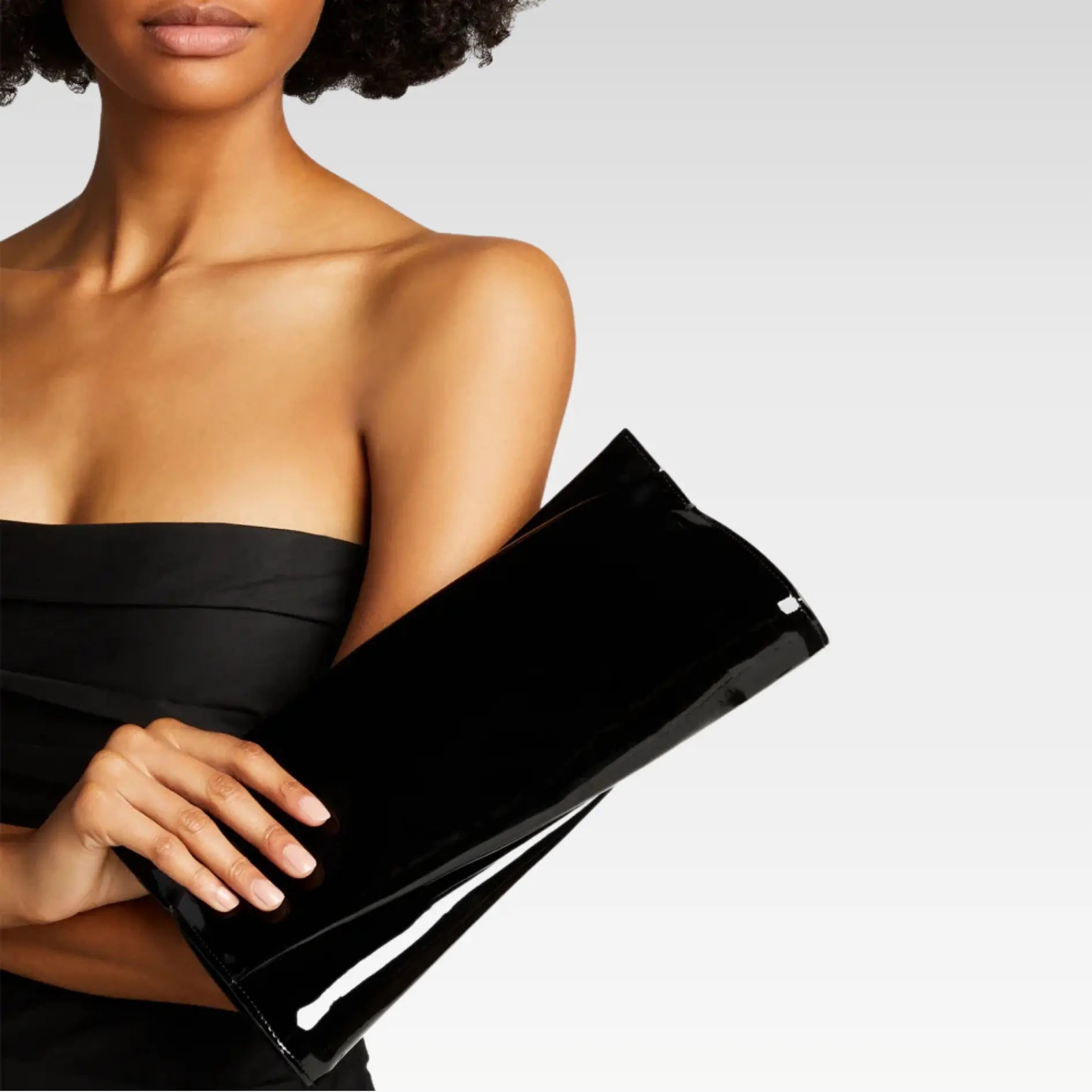 Loubitwist Clutch in Patent Leather