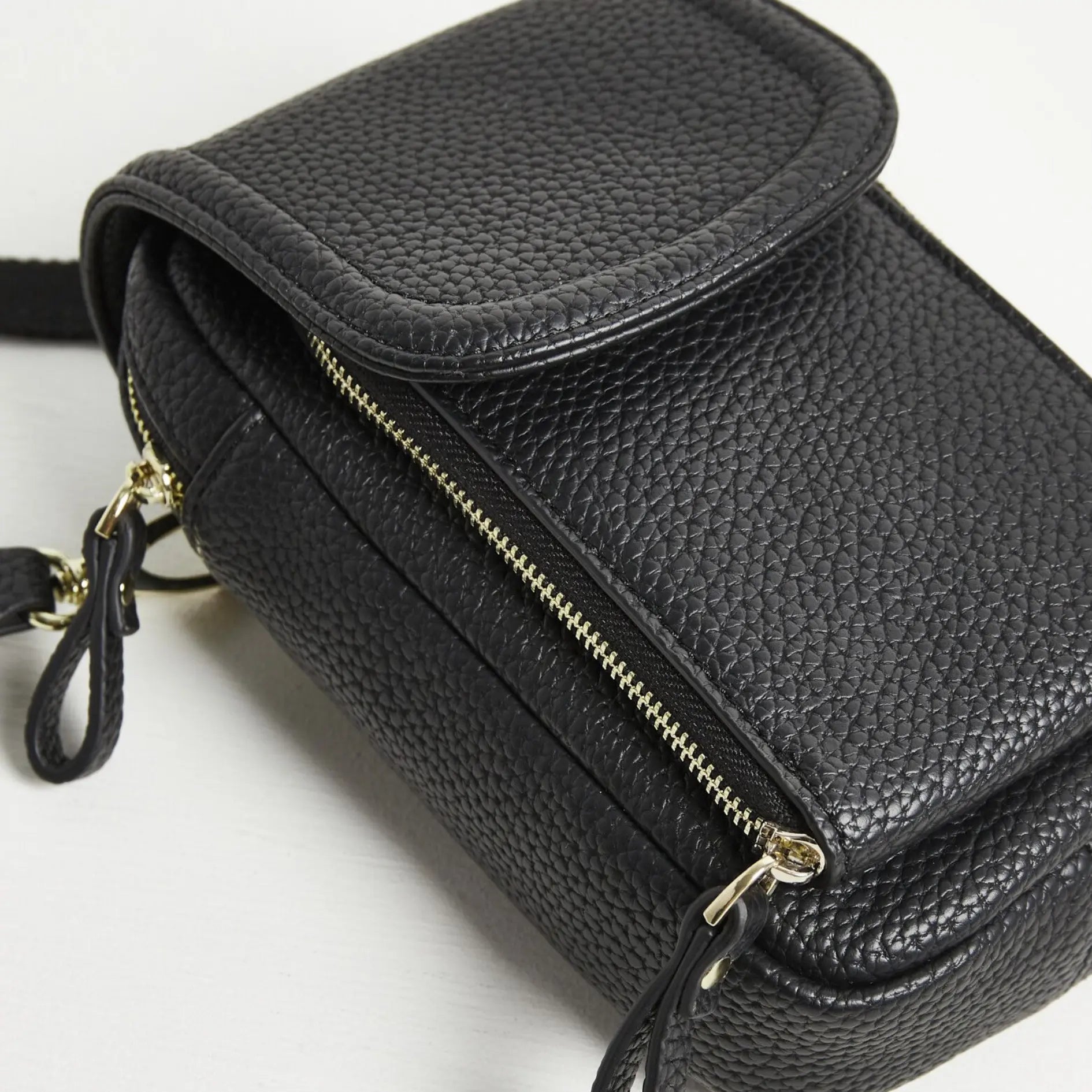 Netty Pop Fold Over Black Phone Crossbody Bag