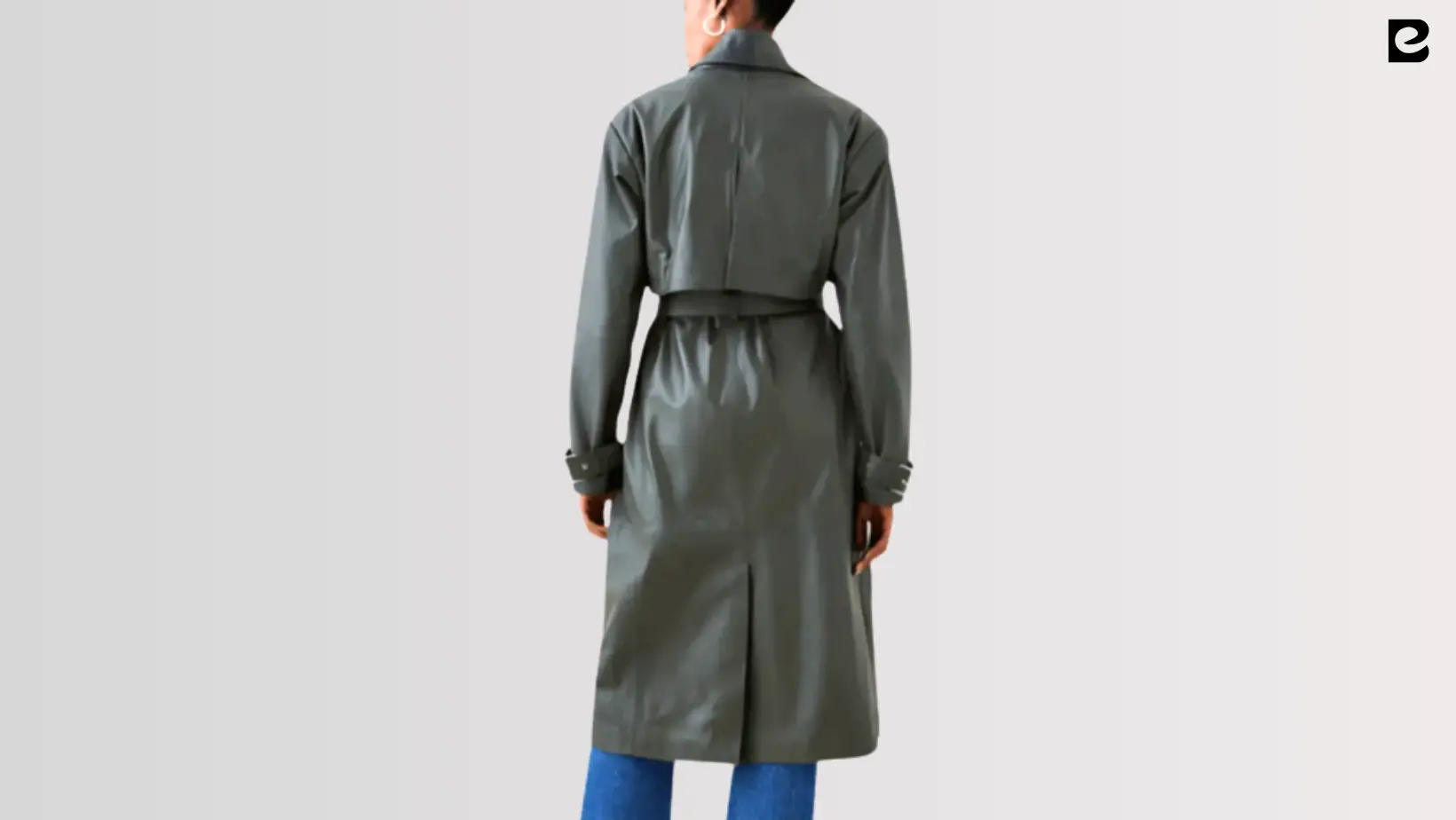 Bovshe trench coats